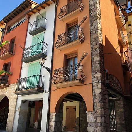 Apartamento Vacacional El Pont de Suert Dış mekan fotoğraf