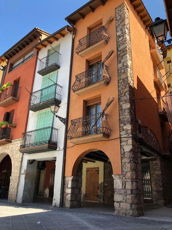 Apartamento Vacacional El Pont de Suert Dış mekan fotoğraf